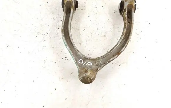 Mercedes-Benz C W205 Front control arm 2053305601 A2053305601