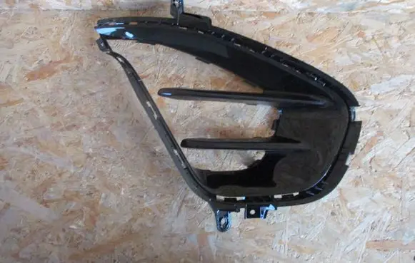 KIA Ceed Front bumper lower grill 86564J7LA0