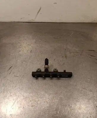 Fuel main line pipe
