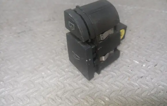 Audi A6 S6 C6 4F Glove box opening button 4F1927227