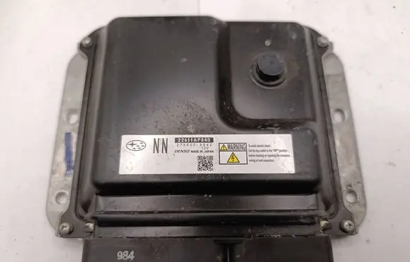 Subaru Legacy Engine control unit/module 22611AP840