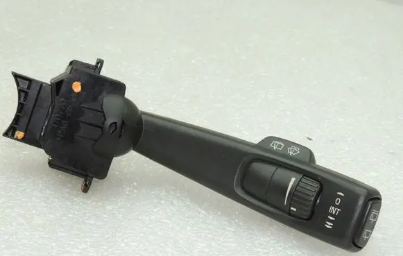 Volvo V50 Wiper control stalk 8682869