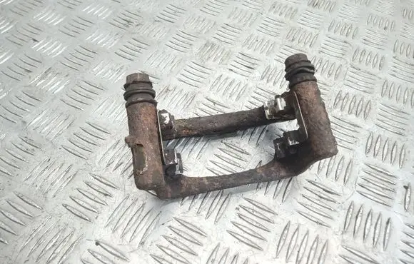 Opel Insignia A Brake caliper pad carrier rear 
