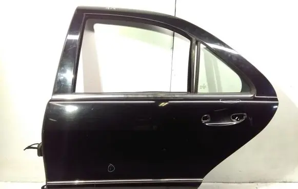 Mercedes-Benz S W220 Rear door 