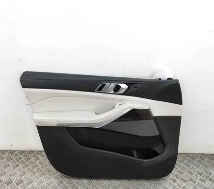BMW X5 G05 Front door card panel trim 9473935