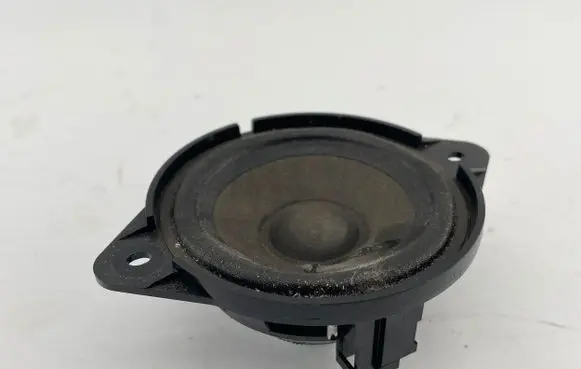 Audi A4 S4 B8 8K Panel speaker 8T0035416 E74318
