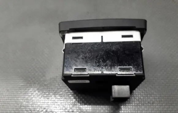 Volvo C30 Fog light switch 30739300
