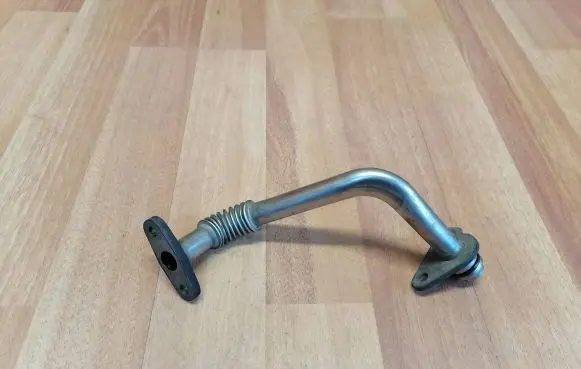 Jaguar XF X250 Turbo turbocharger oiling pipe/hose 9X2Q6K673FA C2Z9794
