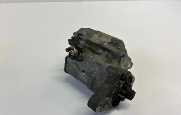 Toyota Yaris Starter motor