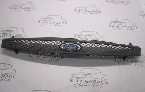 Ford Fiesta Front grill 2S618200AGW