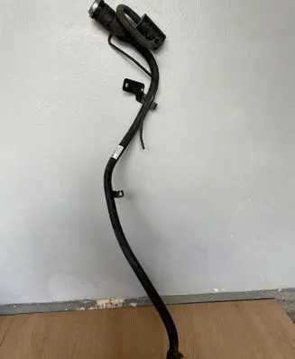 Jeep Grand Cherokee Fuel line pipe 68250911AA