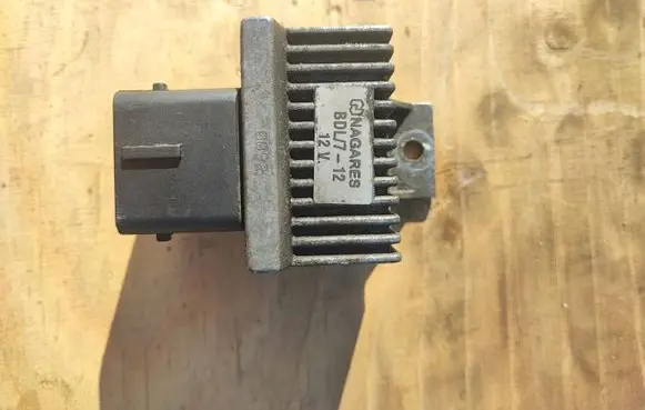 Opel Vivaro Glow plug pre-heat relay BDL712
