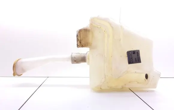 Nissan Primera Windshield washer fluid reservoir/tank 28910AU400