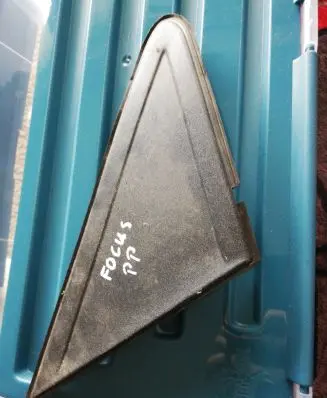 Ford Focus Other front door trim element 4M51A16003AD