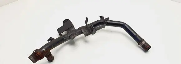 Volkswagen PASSAT B5 Engine coolant pipe/hose 028121065AC