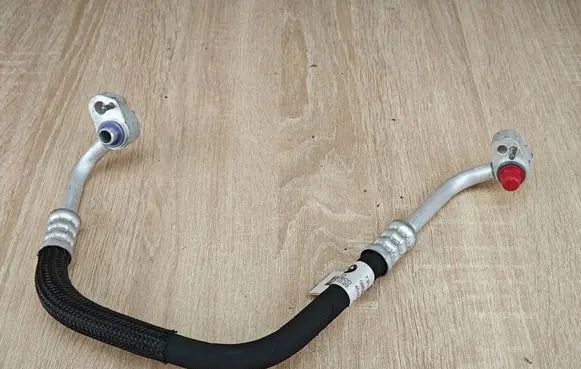 BMW X5 G05 Air conditioning (A/C) pipe/hose 7911111