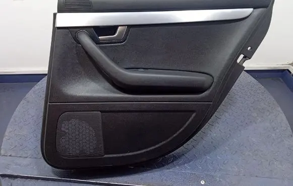 Audi A4 S4 B7 8E 8H Door card panel trim set 8E0867306A