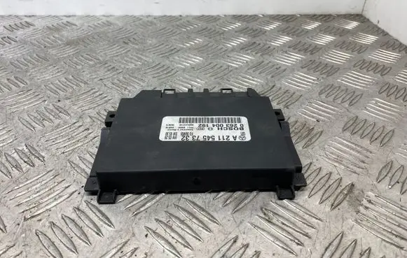 Mercedes-Benz E W211 Parking PDC control unit/module A2115457332