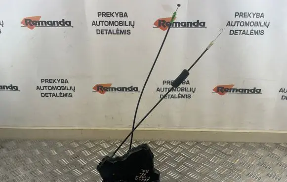 Suzuki Grand Vitara II Front door lock 6011618