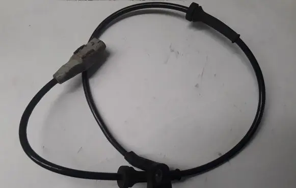 Citroen Berlingo ABS brake wheel speed sensor 9655270080