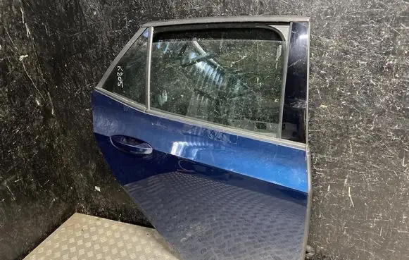 Cupra Born Rear door 