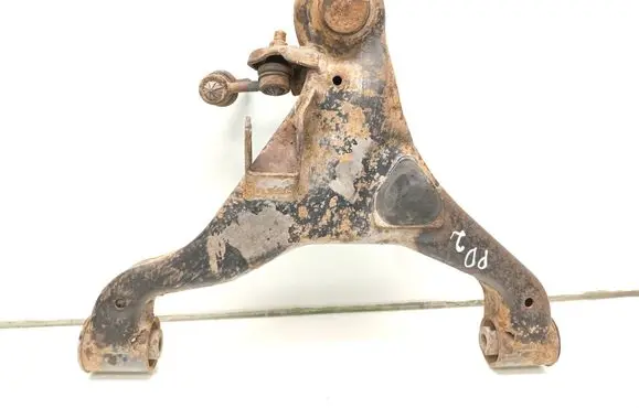 Nissan Navara D40 Front lower control arm/wishbone 1460910138
