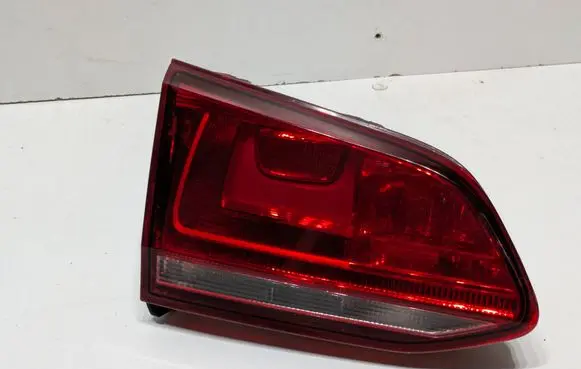Volkswagen Golf VII Tailgate rear/tail lights A055364 5G945093F