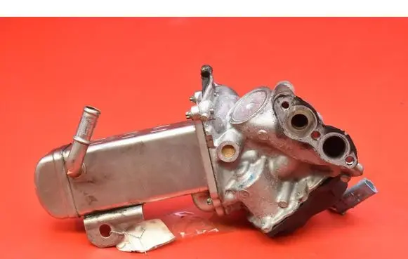 Ford Mondeo MK IV EGR valve cooler V29004027
