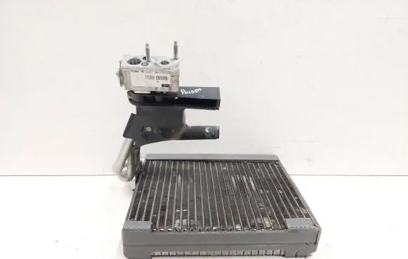 Peugeot 508 RXH Air conditioning (A/C) radiator (interior) 670187T 52361690 HFC134A