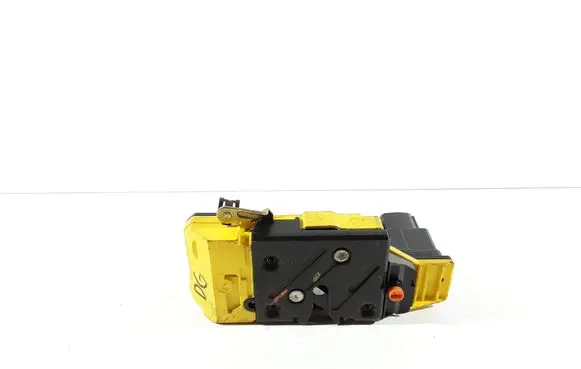 Volvo XC90 Rear door lock 30699756
