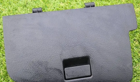 Opel Astra G Glove box 90561289