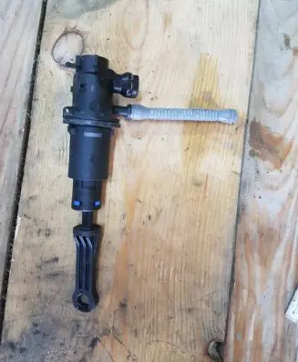 Citroen C4 II Clutch slave cylinder 