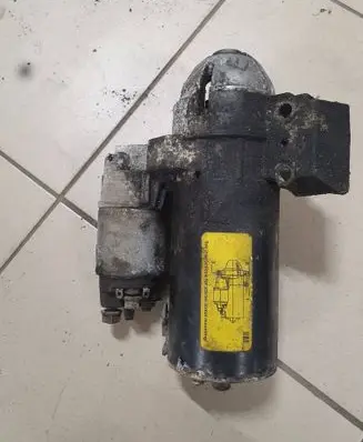 BMW X6 E71 Starter motor 7801203