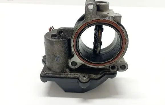 Audi A8 S8 D3 4E Throttle valve 057128063A 2107072242