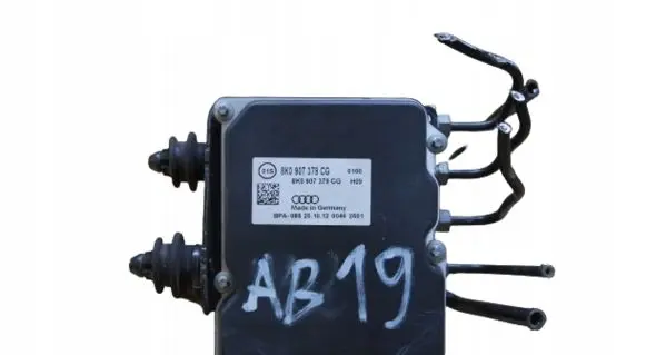 Audi A5 8T 8F ABS Pump 8K0907379CG