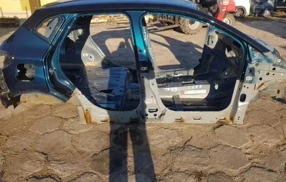 Renault Captur Rear quarter panel 