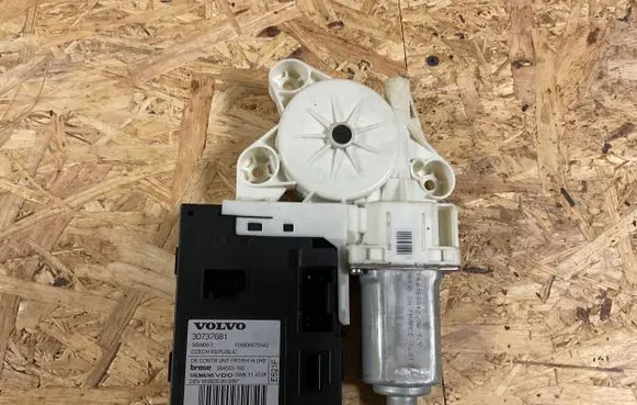 Volvo V50 Front door window regulator motor 30737681 150606070542 994582108