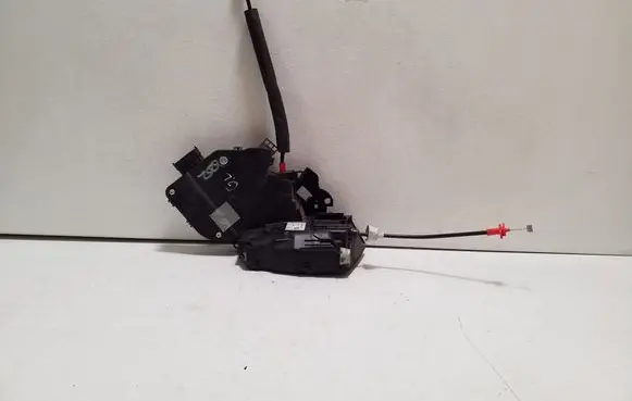 Land Rover Discovery Sport Rear door lock FK7224995AE