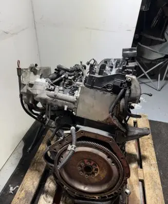 Mercedes-Benz E W211 Engine