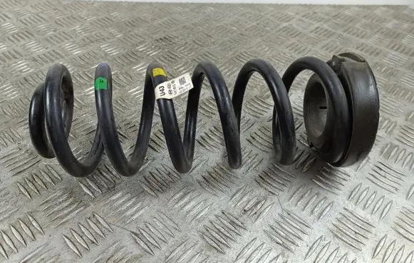 KIA Sorento Rear coil spring 55360C5430