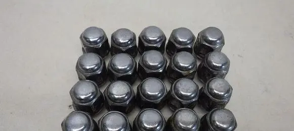 Mazda 6 Nuts/bolts 