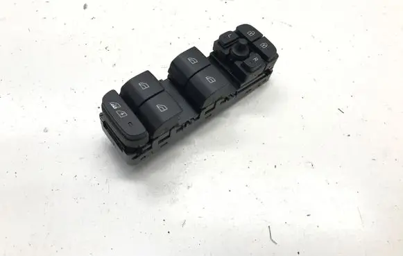 Volvo XC40 Electric window control switch 32319765