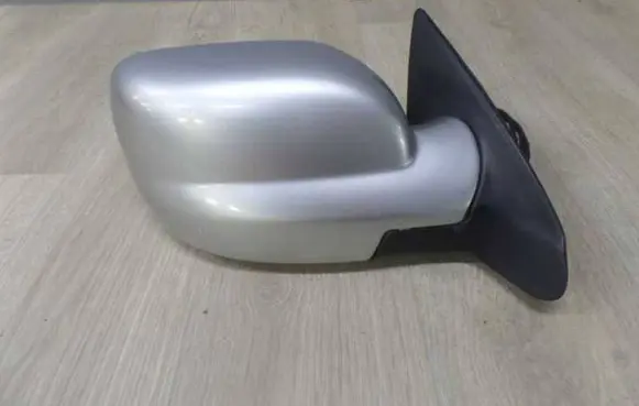 Volvo XC70 Front door electric wing mirror 38382