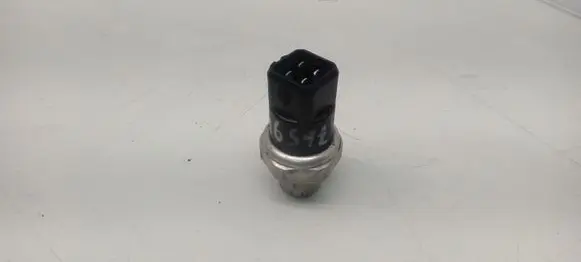 Audi A4 S4 B5 8D Air conditioning (A/C) pressure sensor 8D0959482B TDP302QADG2