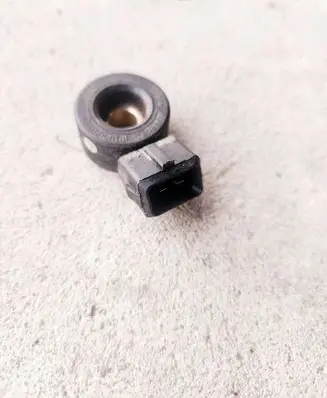 Dodge RAM Detonation knock sensor 68166540AA 14113
