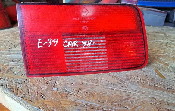 BMW 5 E39 Tailgate rear/tail lights 8371325
