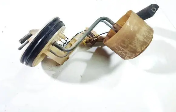 Nissan Primera Fuel level sensor 221824064