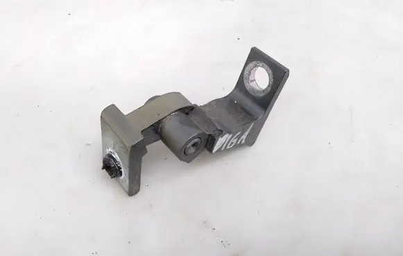 Volkswagen Amarok Rear door lower hinge 8K0831402A
