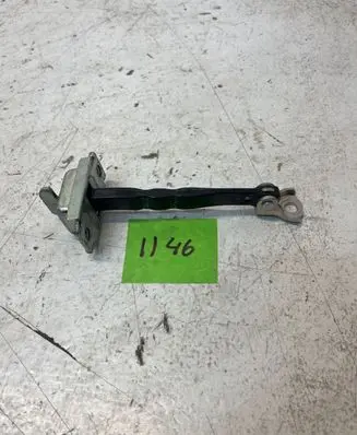 Toyota Prius (XW50) Front door check strap stopper 