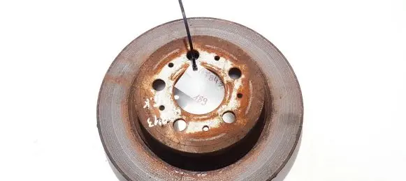 Volvo S60 Rear brake disc neventiliuojamas